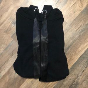 Long black sweatshirt/shirt